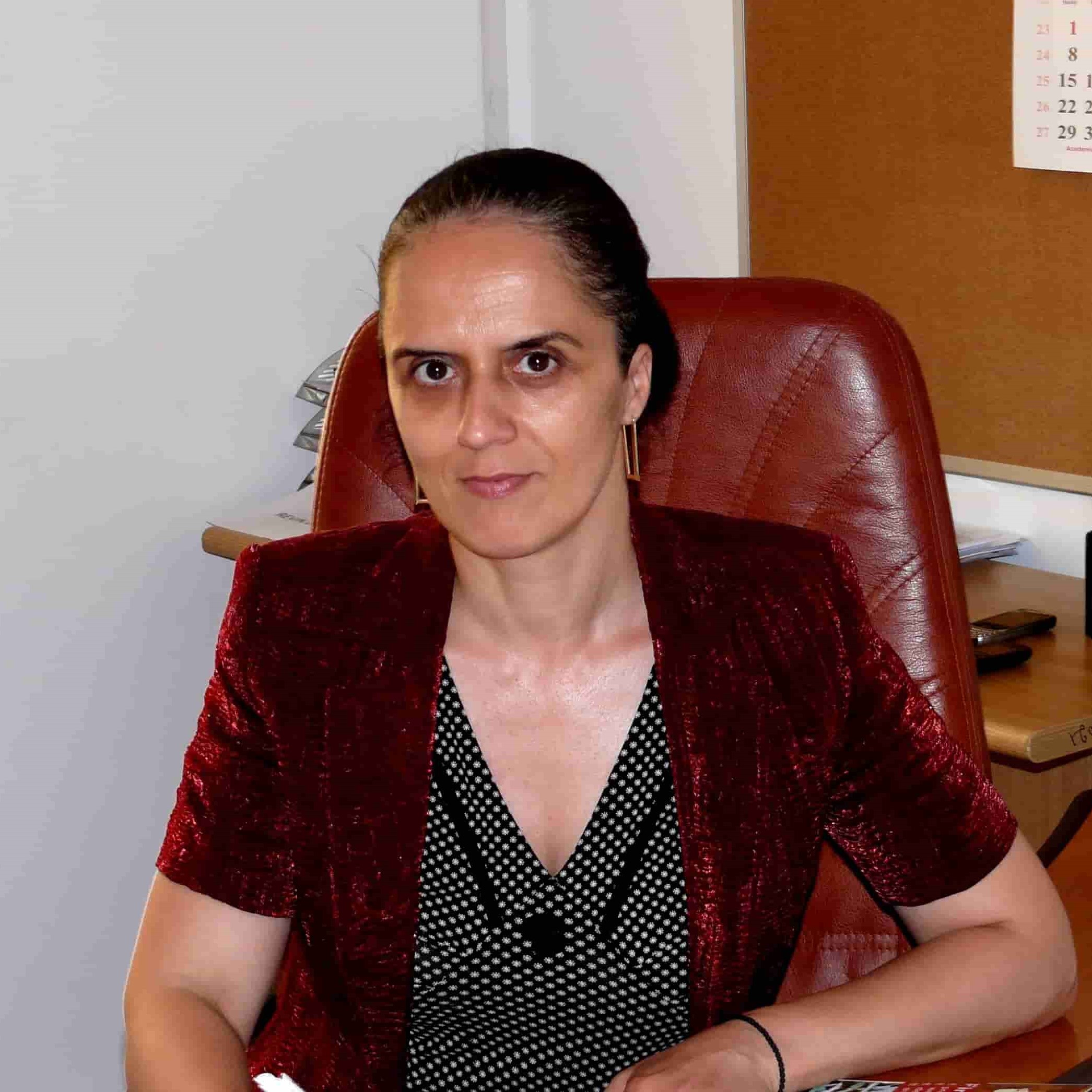 Prof. Carmen PĂUNESCU