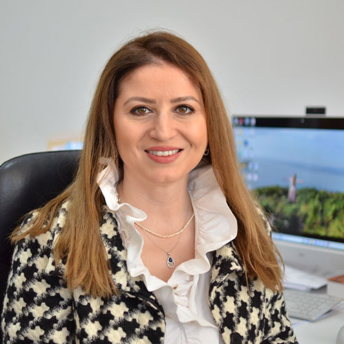 Maria-Caratas_500